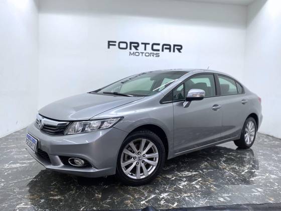 HONDA CIVIC 2.0 LXR 16V FLEX 4P AUTOMÁTICO HONDA CIVIC 2.0 LXR 16V FLEX 4P AUTOMÁTICO